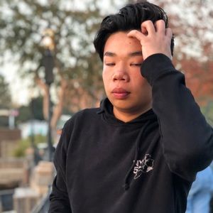 Meet your Posher, Ethan